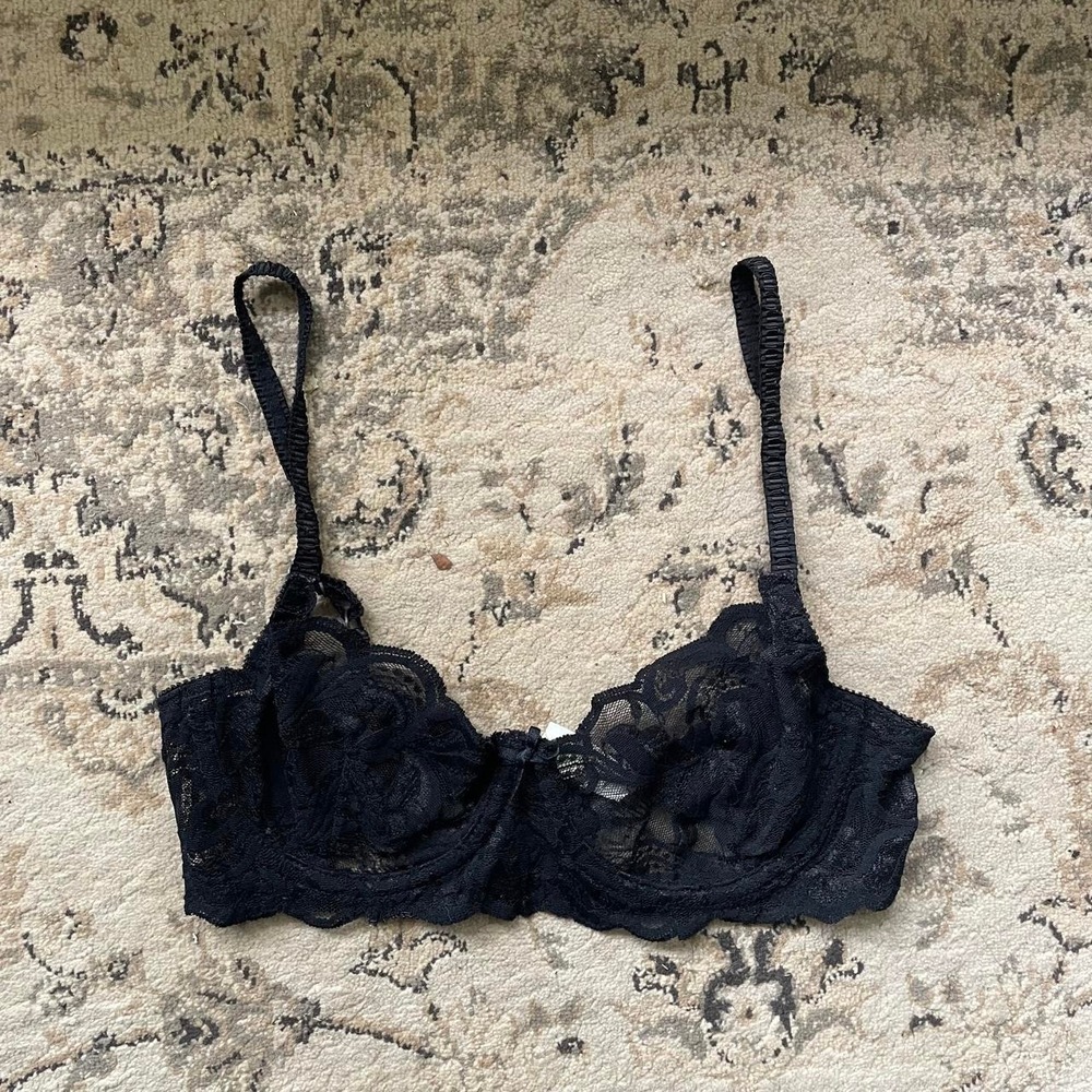 Vintage Victoria Secret Bra Black Womens Sz 32C Romantic Lingerie